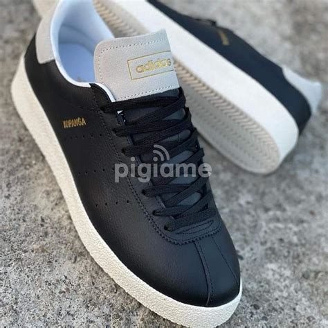 adidas topanga price